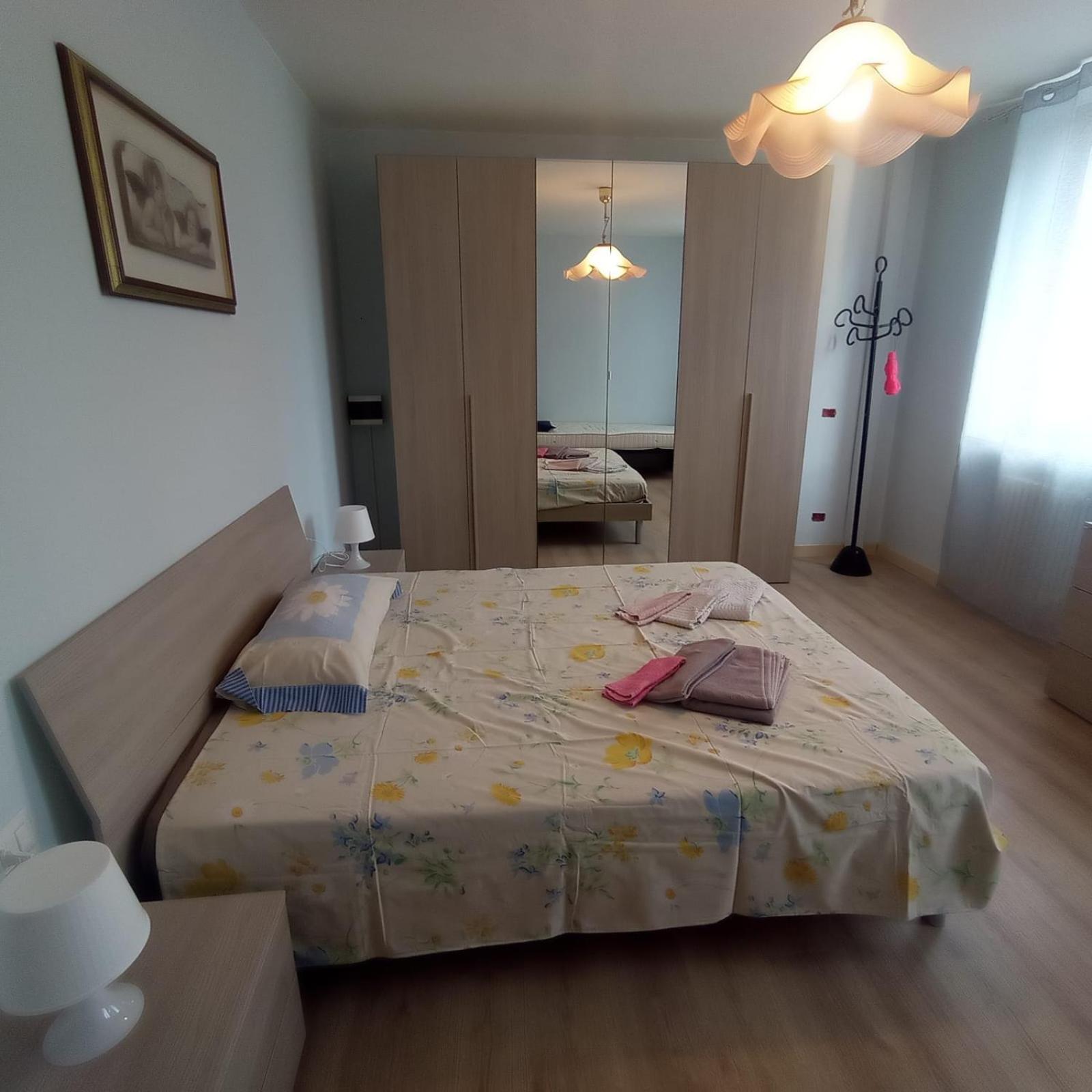 Mamma Mia Bed And Breakfast Uggiate-Trevano Ngoại thất bức ảnh
